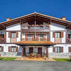 Landagarre Country house Azcoitia